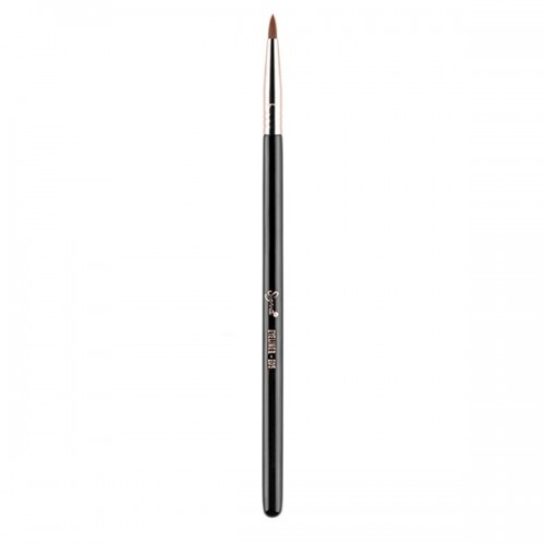 E06 Winged Liner Eye Brush by Sigma Beauty