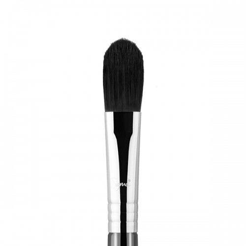 F65 Large Concealer Face Brush by Sigma Beauty