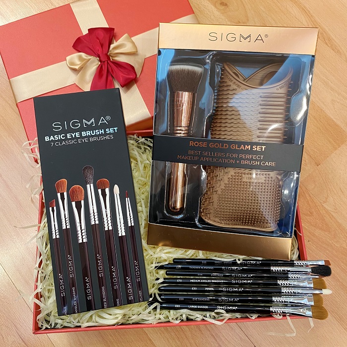 Sigma Beauty MakeUp Brushes & Tool GiftSet  (Set Saved HK$169)