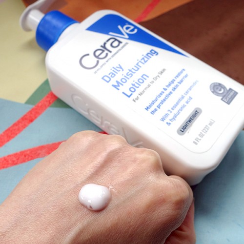 CeraVe Daily Moisturizing Lotion for Dry Skin (Family Size)