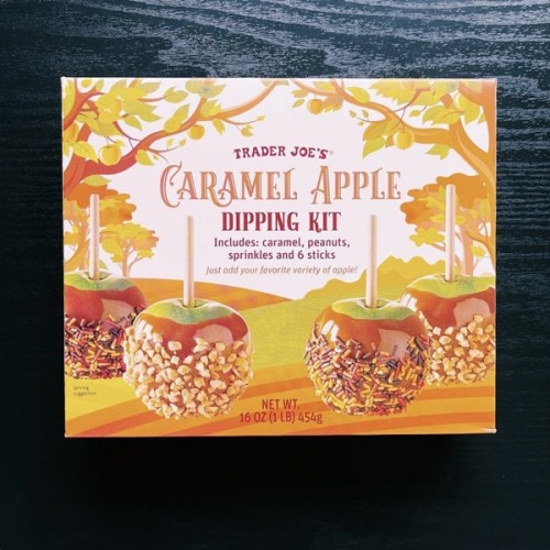 Trader Joe's Dipping Kit Caramel Apple