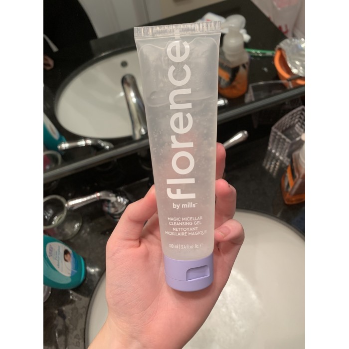 Magic Micellar Cleansing Gel by FLORENCE BY MILLS